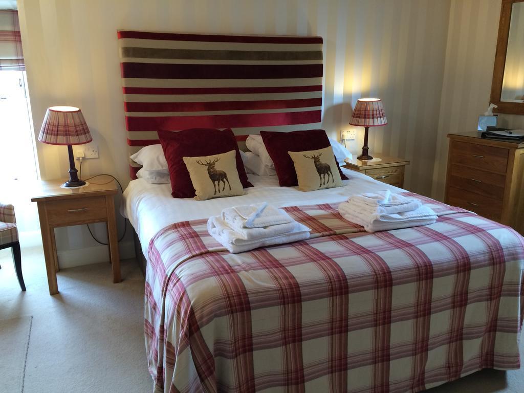 Craigroyston House Bed & Breakfast Pitlochry Bagian luar foto