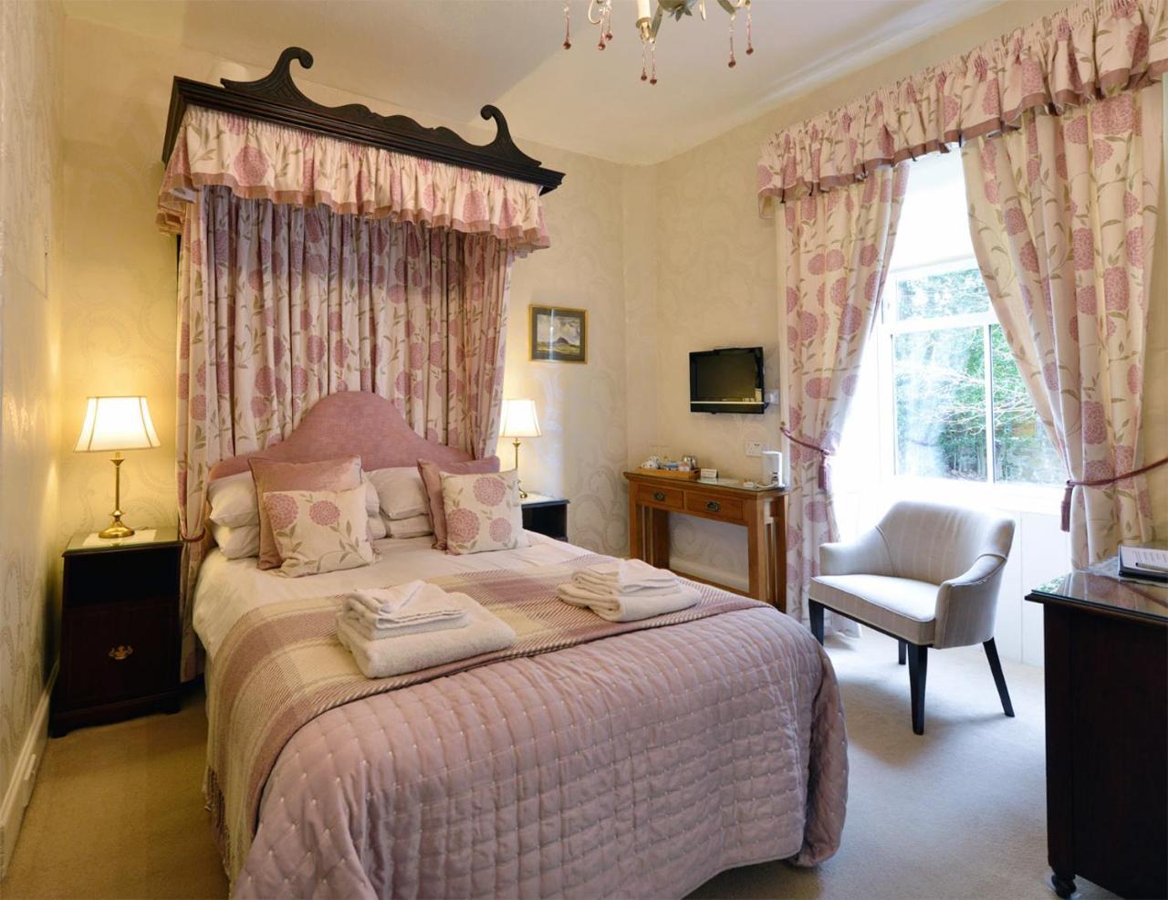 Craigroyston House Bed & Breakfast Pitlochry Bagian luar foto
